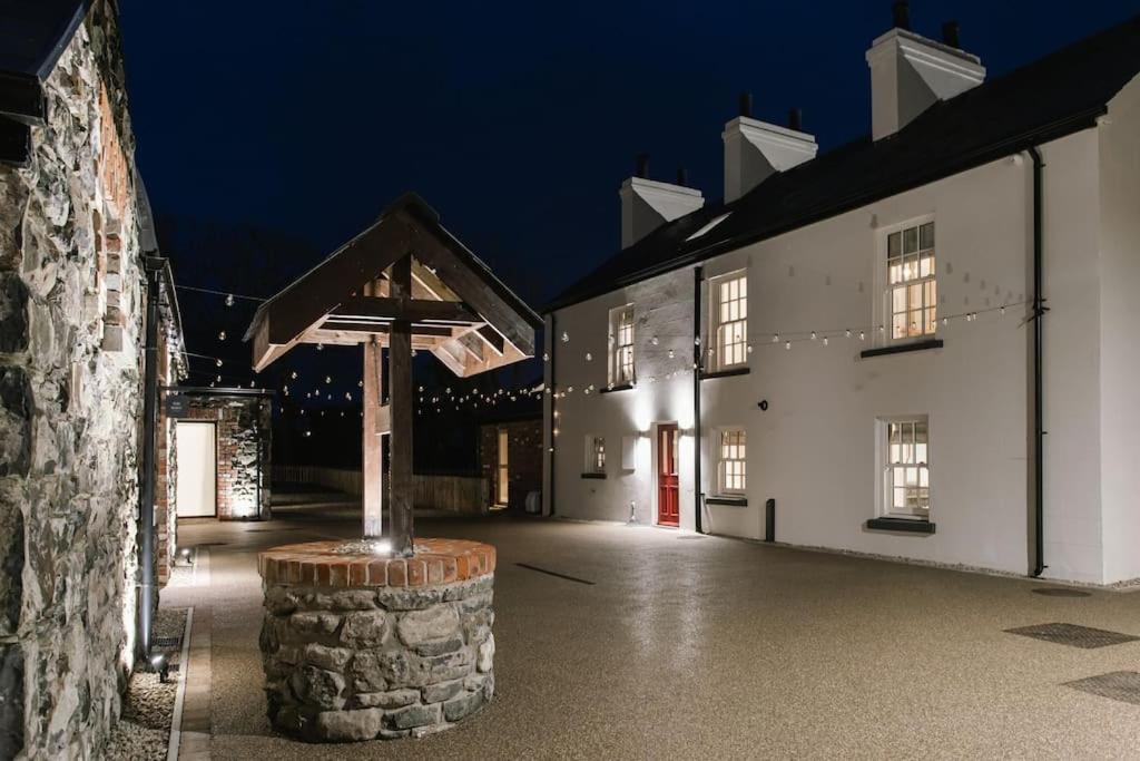The Byre At Corrstown Village Portrush Exteriör bild