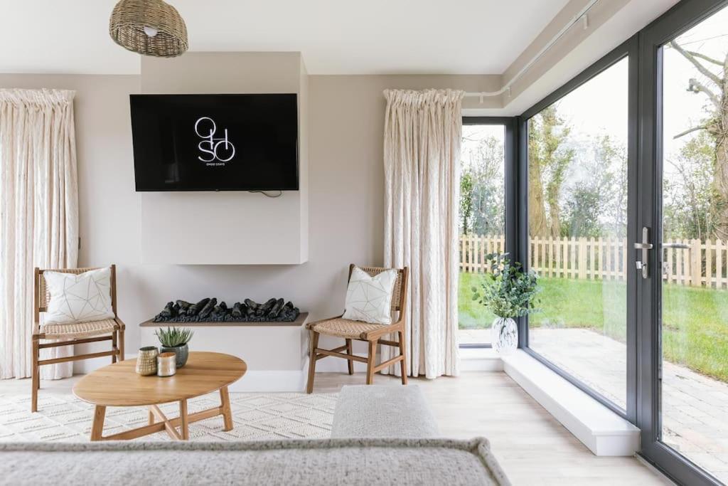 The Byre At Corrstown Village Portrush Exteriör bild